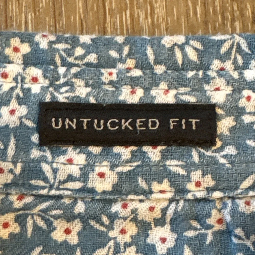Men's Sz XL Banana Republic Untucked Fit Blue Floral Long Sleeve Button Up‎ Fall